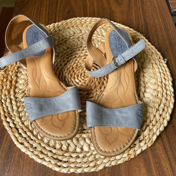 Born Sandals Size 10 Leather Rubber Comfortable Summer Vacation Casual Office - Picture 2 of 10